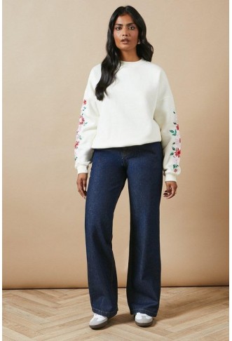 Floral Embroidered Sweatshirt