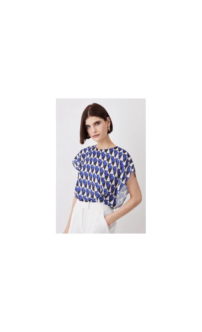 Geo Print Pintuck Short Sleeve Woven Top