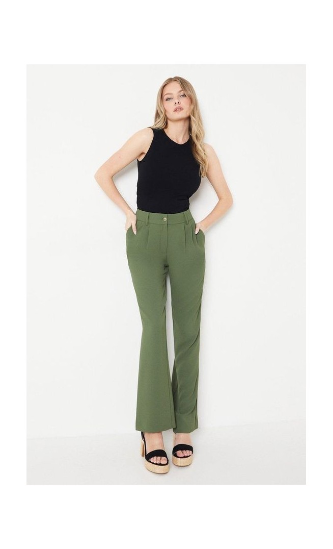 Pleat Front Relaxed Tailored Trouser