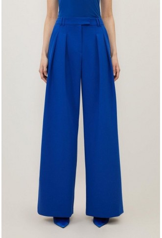 Clean Tailored Pleated Wide Leg Trousers