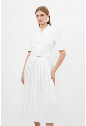 Structured Crepe Notch Neck...