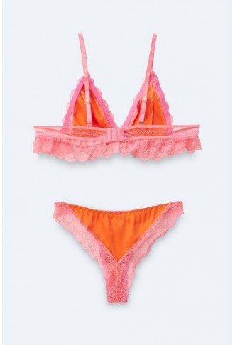 Satin Contrast Lace Scallop...