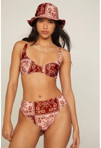 Tile Print Underwire Bikini...