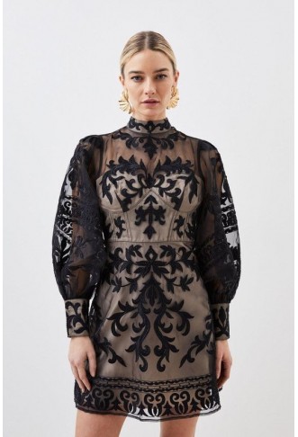 Petite Baroque Applique...