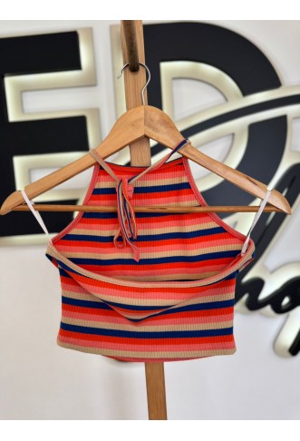 CROP-TOP SHEIN