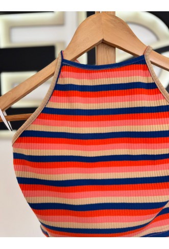 CROP-TOP SHEIN