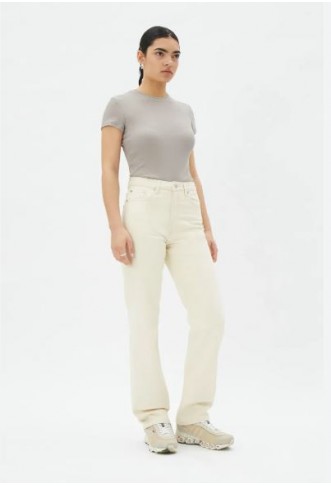 Voyage High Straight Jeans
