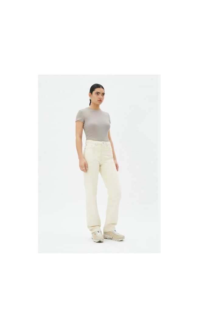 Voyage High Straight Jeans
