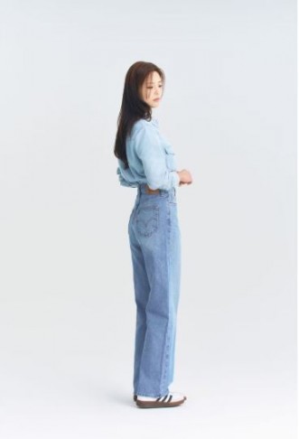 Levi's Women's High-Waisted Straight Jeans A00920017