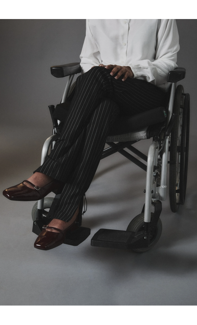Trousers - black