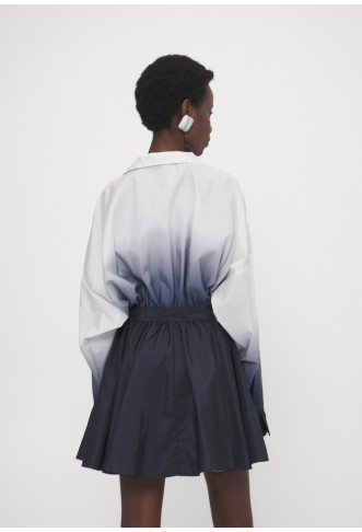 SUPER OVERSIZED FLARED DRESS - Shirt dress - true navy ombre