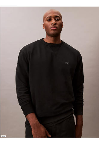 Plus Size Badge Sweatshirt