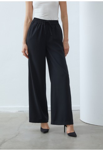 Trousers - black
