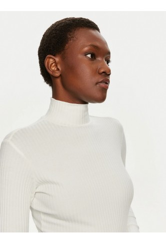 Turtleneck Driza_3 50521325 Ecru Slim Fit
