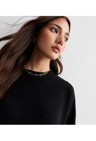 Black Knit Crew Neck