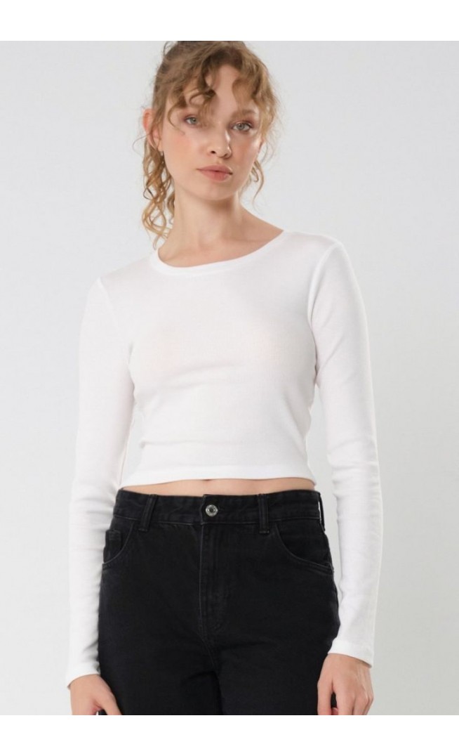 Long sleeved top
