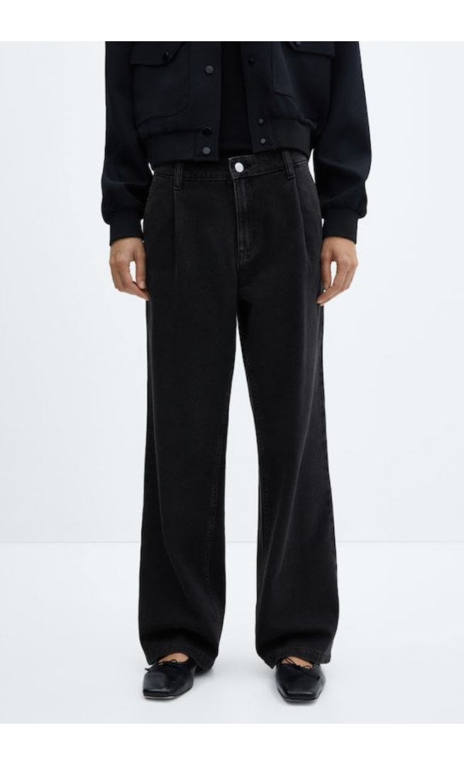 Straight pleated jeans