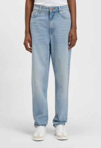 Relaxed-fit jeans in blue...