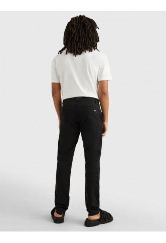 Scanton Slim Fit Chinos