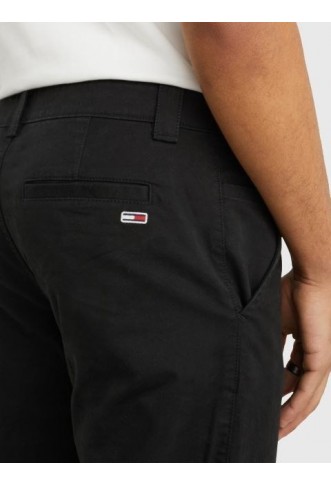 Scanton Slim Fit Chinos