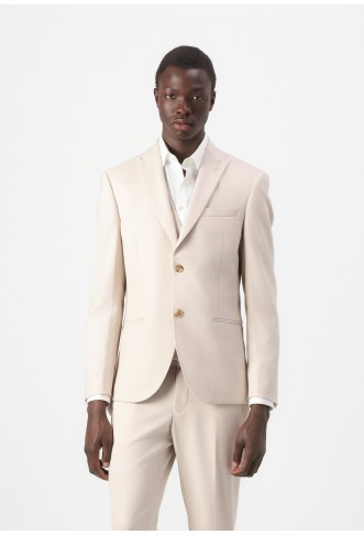 Isaac Dewhirst THE FASHION SUIT PEAK SET