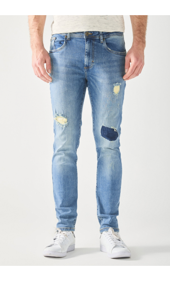 Pier One Slim fit jeans - destroyed denim