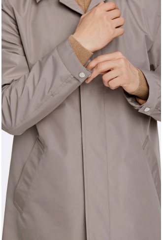 Windbreaker Relaxed fit