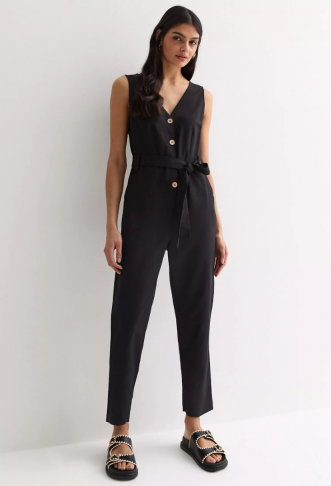 Black Sleeveless Button...