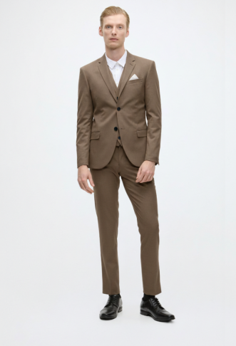 Isaac Dewhirst TOM 3PC SUIT