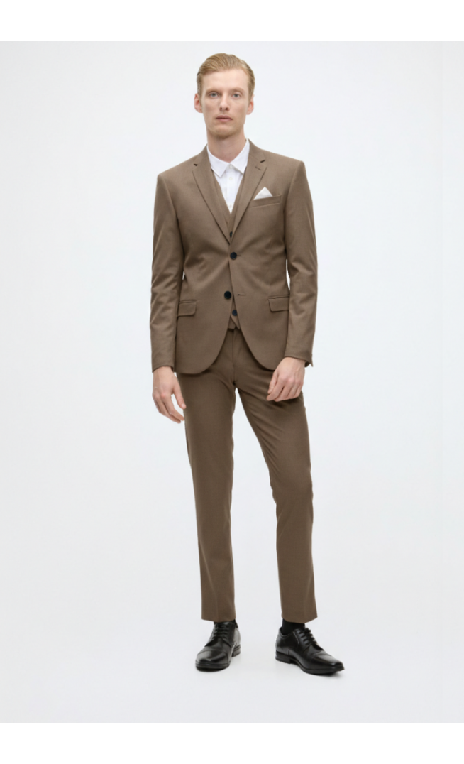 Isaac Dewhirst TOM 3PC SUIT