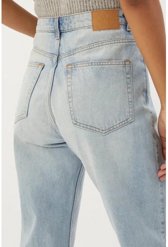 Weekday Rowe Extra High Straight Jeans