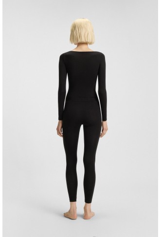 Thermal leggings with red logo label