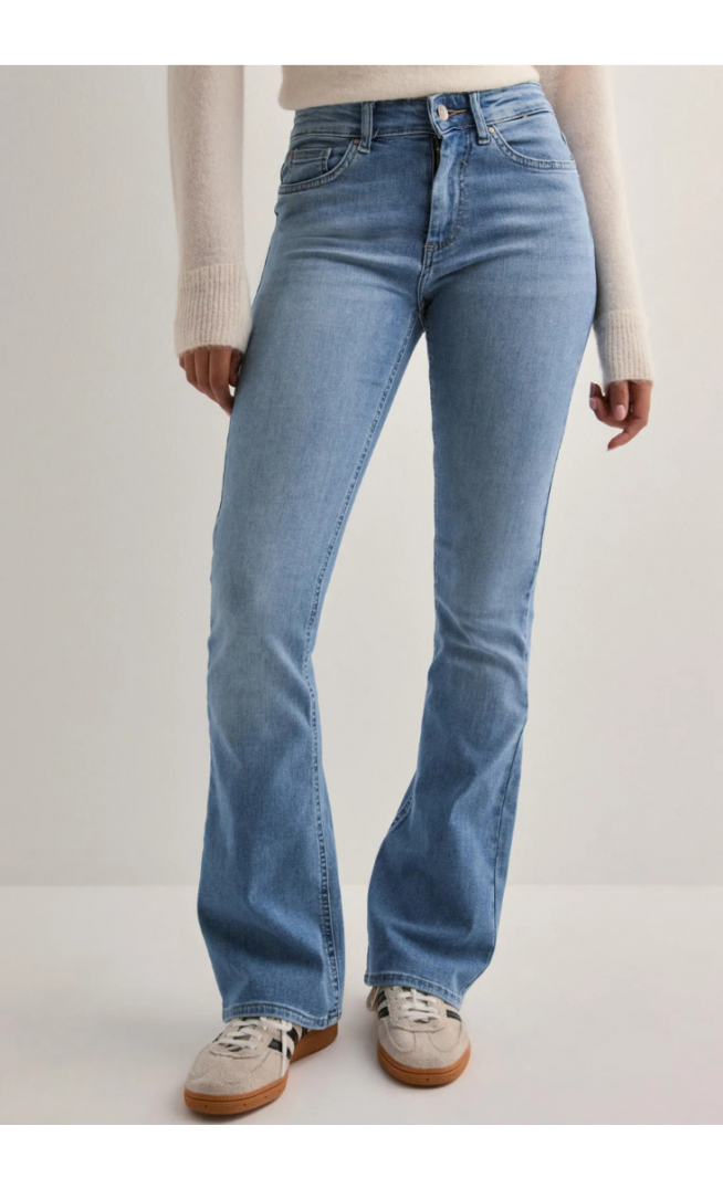 ONLBLUSH MID FLARED DNM TAI467 NOOS