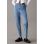 Calvin Klein Jeans MOM