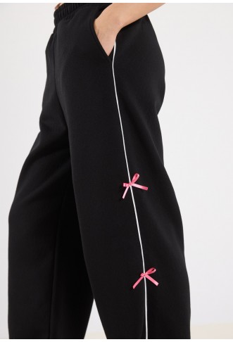 Even&Odd Tracksuit bottoms - black