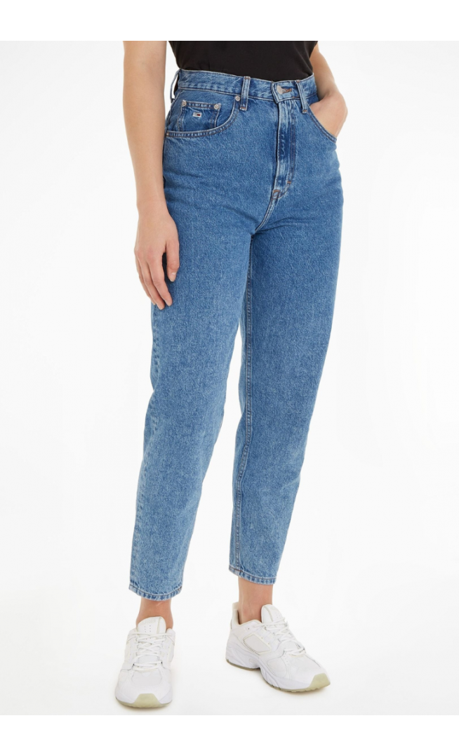 Mom Ultra High Rise Tapered Jeans