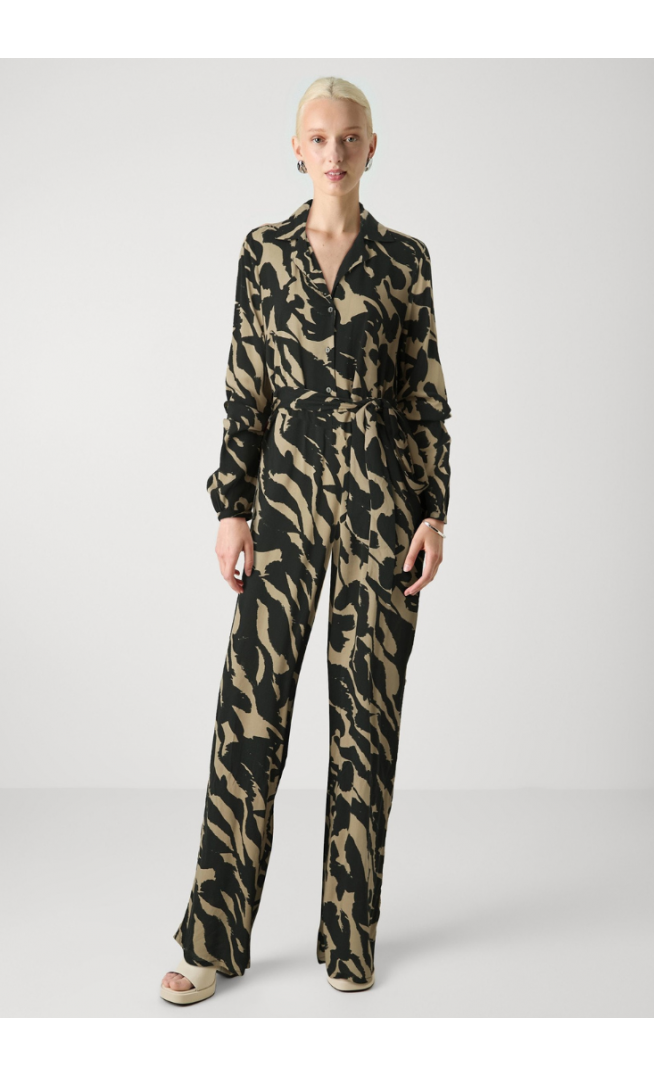 ONLY ONLNOVA LIFE ZIRA - Jumpsuit - black