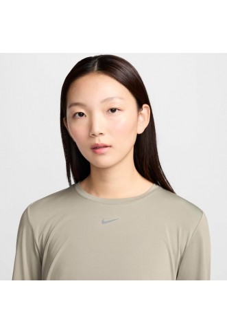 Nike One Classic Women's Dri-FIT Long-Sleeve Top
