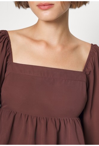 Women's Long-Sleeve Squareneck Babydoll Top