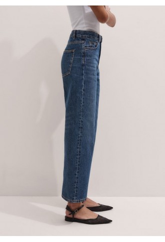 Straight Crop Jean