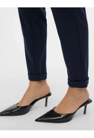 Vero Moda - Slim fit trousers