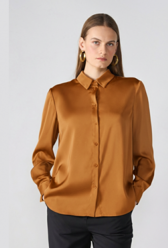 Anna Field Button-down...