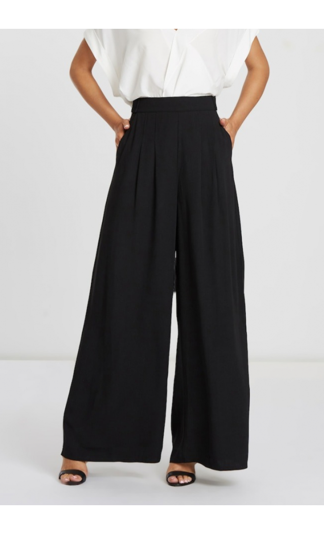 Willa Wide leg Pleat-Front Pants 'Prince' in Black