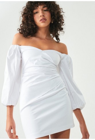 BWLDR LATTE - Shift Dress - White