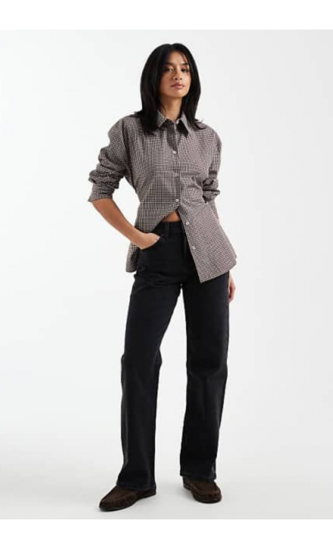 ASOS DESIGN Petite Straight Leg Jeans in Black