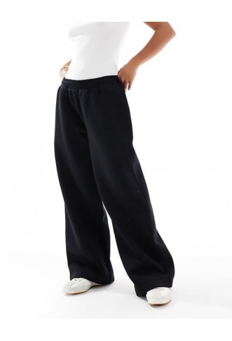 ASOS DESIGN Petite Wide Leg Jogger in Black