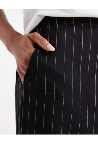 ASOS DESIGN Tall tailored straight leg trousers