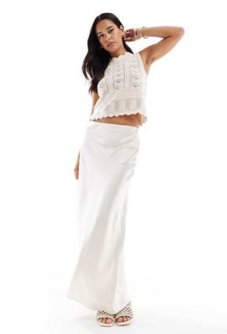 4th & Reckless satin column...