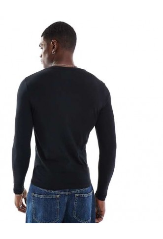 ASOS DESIGN Essentials muscle fit long sleeve t-shirt