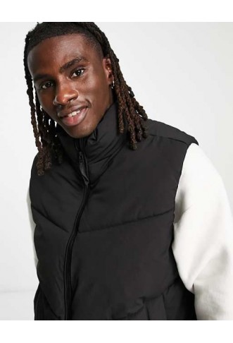 Bershka puffer gilet in black